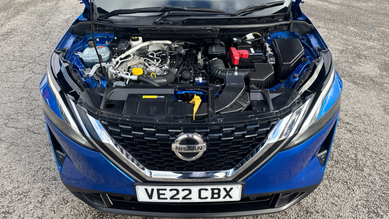 Nissan Qashqai 1.3 DiG-T MH N-Connecta 5dr Petrol Hatchback